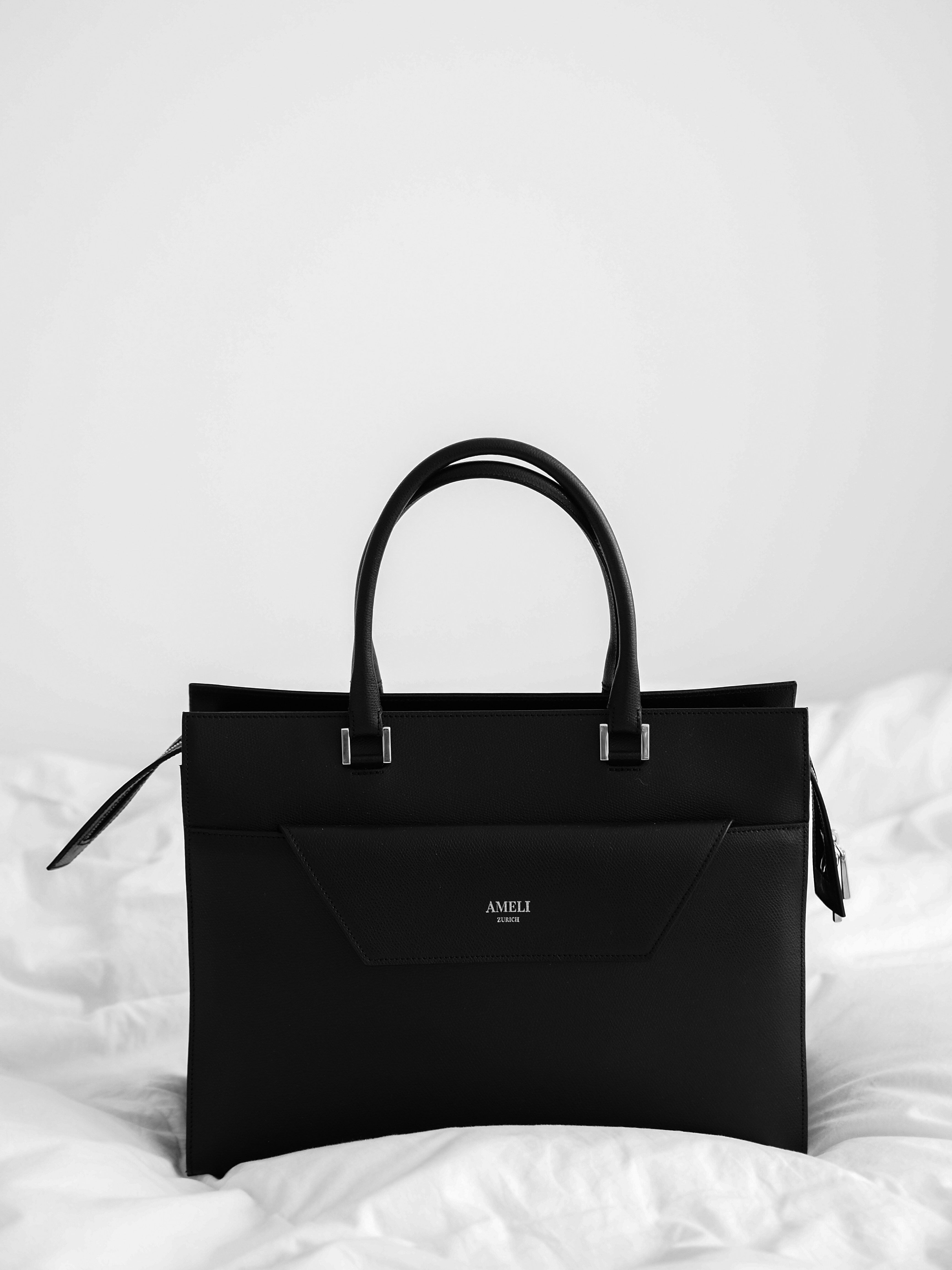 Black leather Handbag